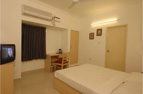 Hotel Dee Cee Manor 钦奈 外观 照片